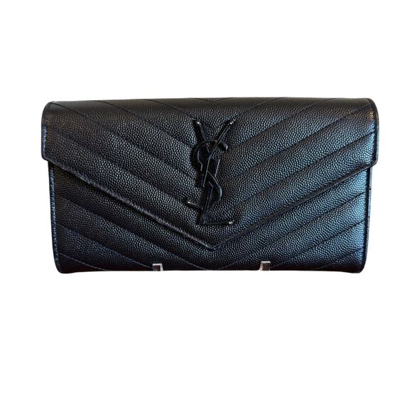 Saint Laurent Cassandre Matelassé Large Flap Wallet in Grain De Poudre Leather - Picture 11 of 12